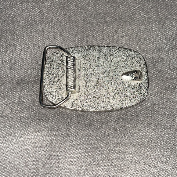 NWOT.  Belt buckle.  Turquoise and ruby red. - Picture 2 of 3